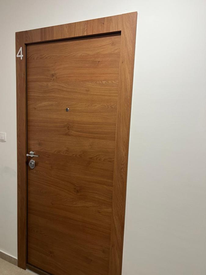Lilly Lux Apartamento Bijeljina Exterior foto